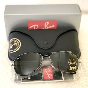 Ray-Ban “Cockpit” Aviators - Unisex